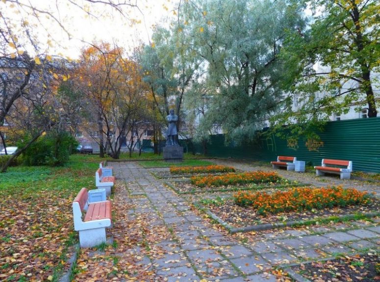 Памятник А.С.Пушкину Памятник А.С.Пушкину